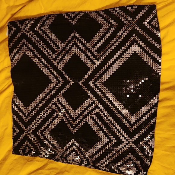 Skirt - Picture 1 of 1